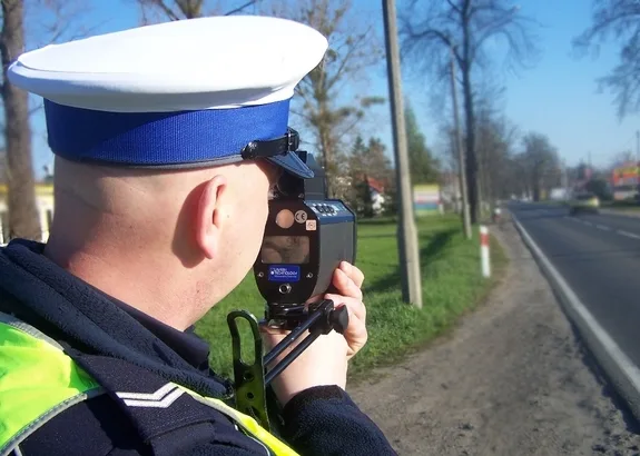 Kierowca stracił prawo jazdy za jazdę 146 km/h