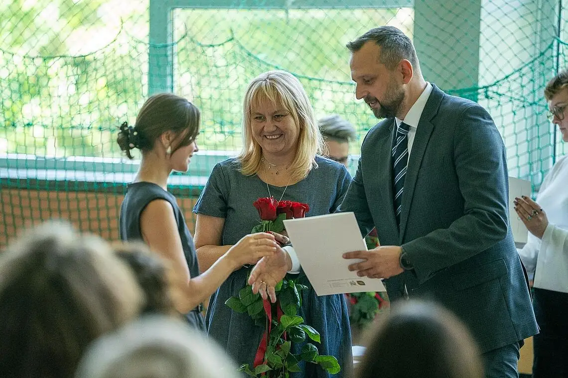 Awans nauczycieli w Olsztynie na rozpoczęcie nowego roku szkolnego