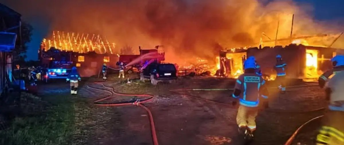 Pożar obiektów gospodarczych w Jankowie, gmina Świątki