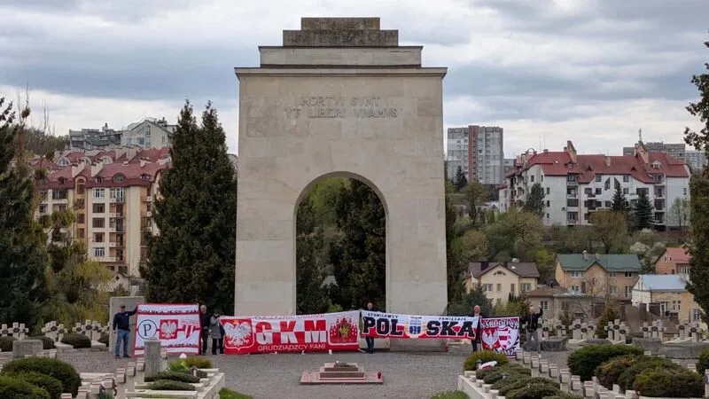 Relacja z akcji 'Stomilowcy dla Kresowiaków'